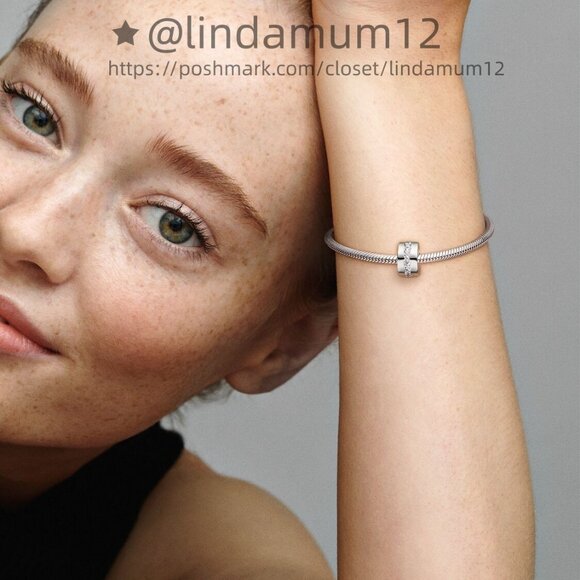 Pandora Clear Sparkling Row Clip Charm - Picture 6 of 7